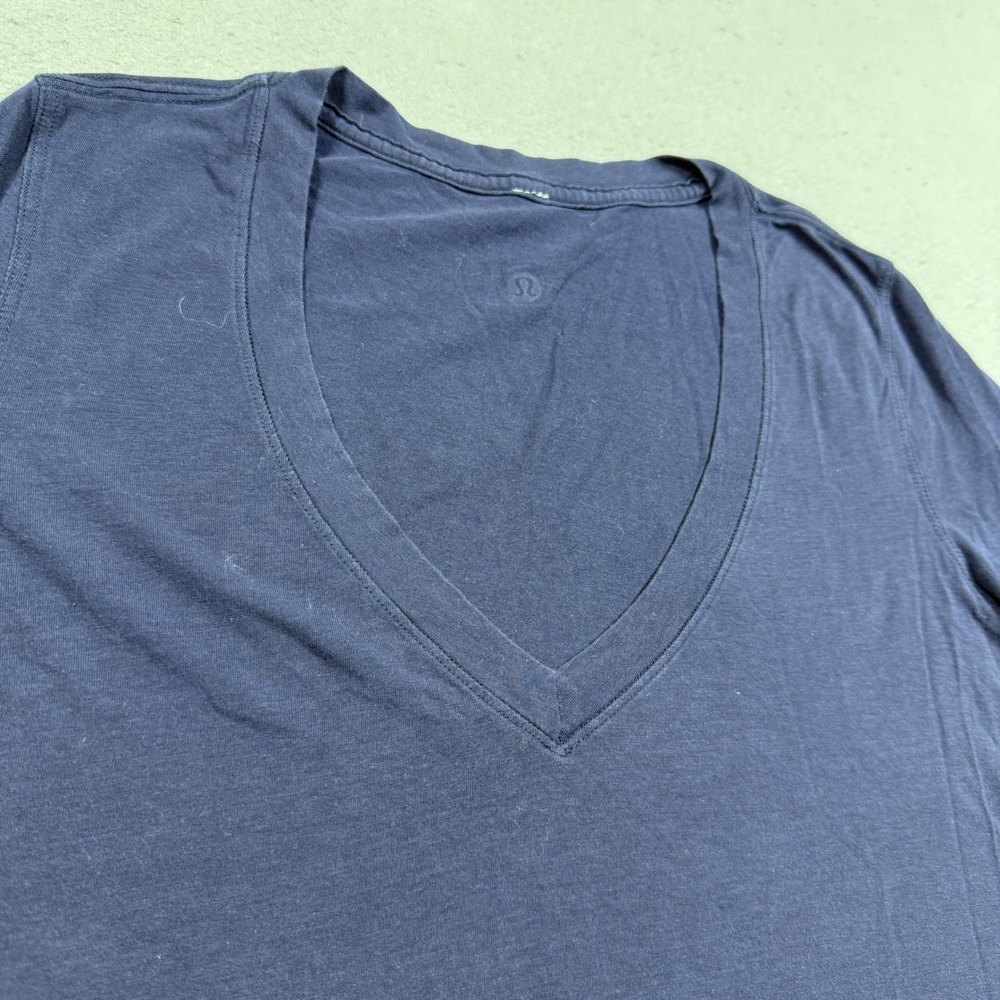 Lululemon Womens Navy Blue Deep V-Neck Short Sleeve Athletic T-Shirt